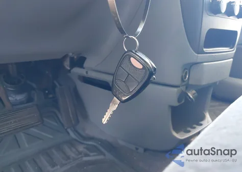 2005 Dodge Grand Caravan Se z USA, uszkodzony, nr VIN 1D4GP24R35B273558